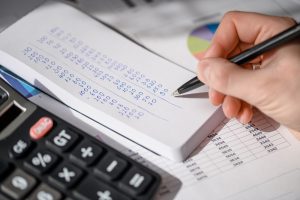Kwota wolna od podatku: ile wynosi i kogo obejmuje? [2026]